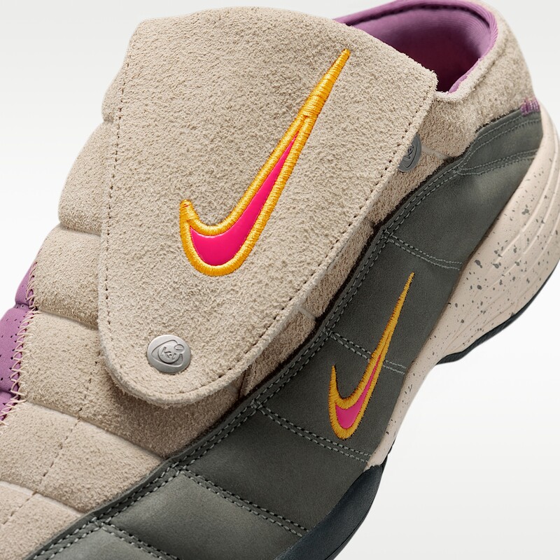 Kids of Immigrants x Nike Total 90 Mule 